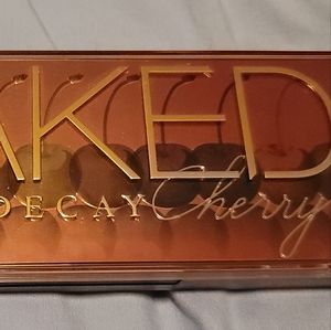 Naked Cherry eyeshadow palette